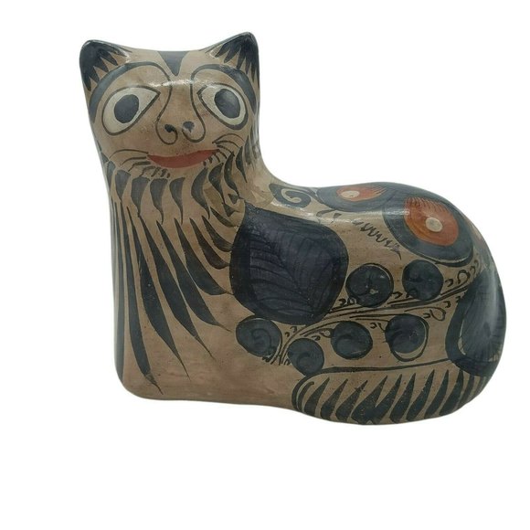 Hand Painted Folk Art Pottery Resting Cat Signed Mexico Flower and Leaves - Picture 9 of 9